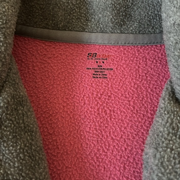 St. John’s Bay Active Pink & Gray Fleece Size Medium - Picture 6 of 7